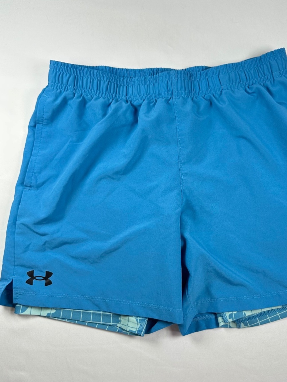 Under Armour Vanish Woven 2 in 1 Training Shorts Built In Compression Liner YXL
